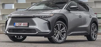 Addio a Hiroshi Okuda: lo stratega che ha trasformato Toyota nel colosso mondiale dell'ibrido e della mobilità moderna
